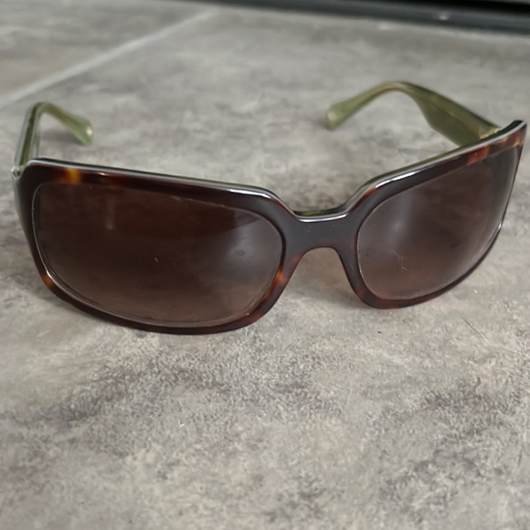 Coach Sunglasses - Picture 7 of 10